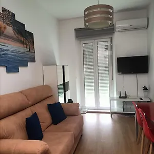 https://los-tilos-apartments.1costadelsol.com